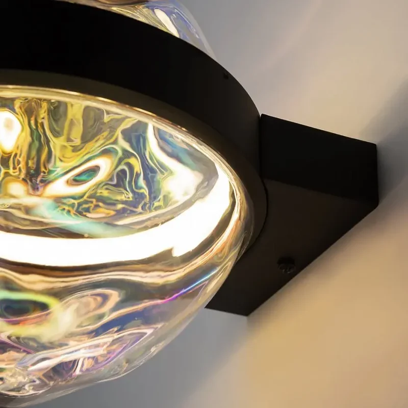 Wandleuchte – Schwarzes Metall und Glasschirm, 6 W Leistung, Warmweiß, 18 cm Höhe - Misterio | Maytoni