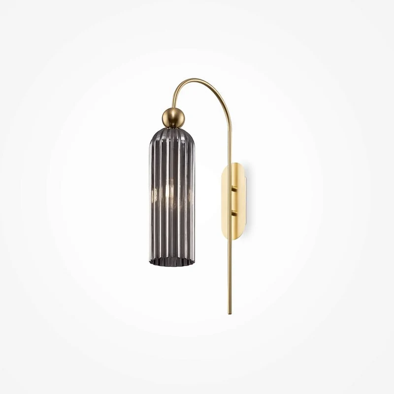 Wandleuchte – Graues Glas, Schlanke Form, Gold Akzente - Antic | Maytoni