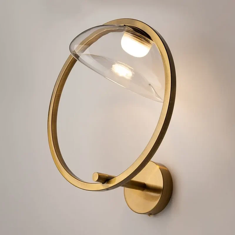 Wandleuchte – Messingfarbenes Metall, Unterer Glasschirm, 5 W Leistung, Warmweißes Licht, 35 cm Höhe - Lunare | Maytoni