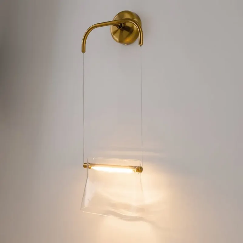 Wandleuchte – Messingfarbenes Metall, Glas, Warmweißes Licht, 330 cm Höhe - Cabaret | Maytoni
