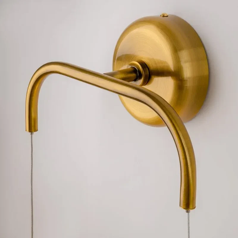 Wandleuchte – Messingfarbenes Metall, Glas, Warmweißes Licht, 330 cm Höhe - Cabaret | Maytoni