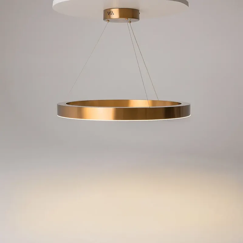 Pendelleuchte – Messing Finish, Acrylschirm, 39 W LED, IP20 Schutz, Ø60 cm - Saturno | Maytoni
