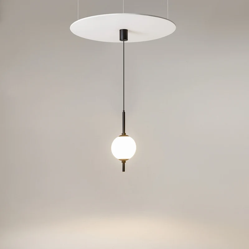 Pendelleuchte – Schwarzes Finish, Metallgehäuse, 7W Leistung, 360° Licht - The Sixth Sense | Maytoni