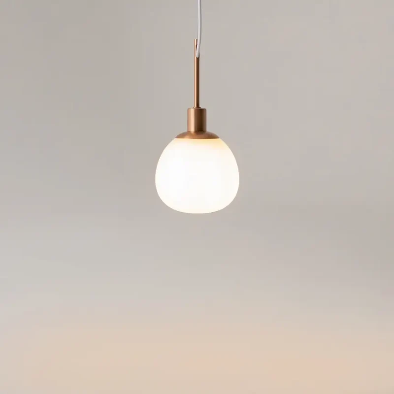 Pendelleuchte – Messingfarbenes Metall, Glasschirm, 1× E14 Fassung, 40 W Leistung - Erich | Maytoni