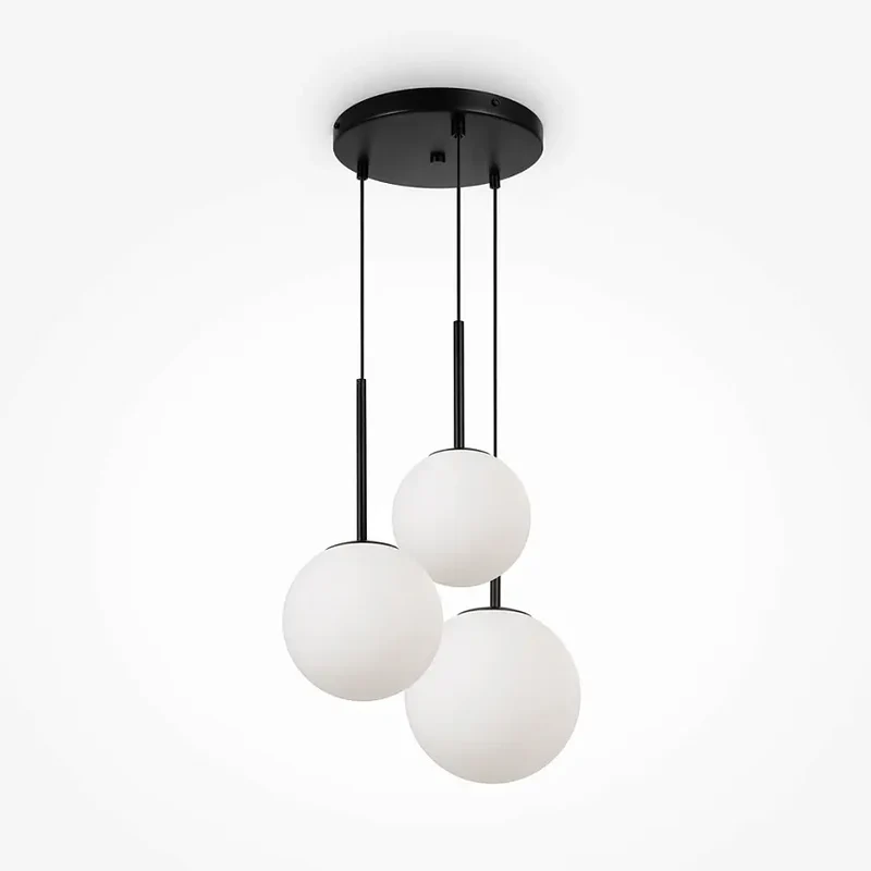 Pendelleuchte – Schwarzes Metall, Matte Glaskugeln, 223 cm Höhe - Basic Form | Maytoni