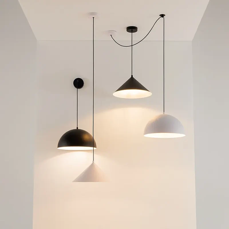 Pendelleuchte – Schwarzer Metallschirm, Einflammige Ausführung, Variable Höhe - Basic colors | Maytoni