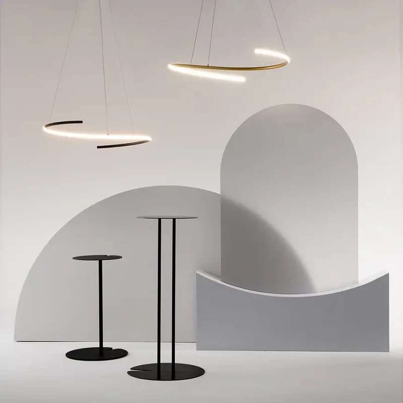 Pendelleuchte – Schwarze Optik, 60 cm Ring, 326 cm Höhe - Curve | Maytoni