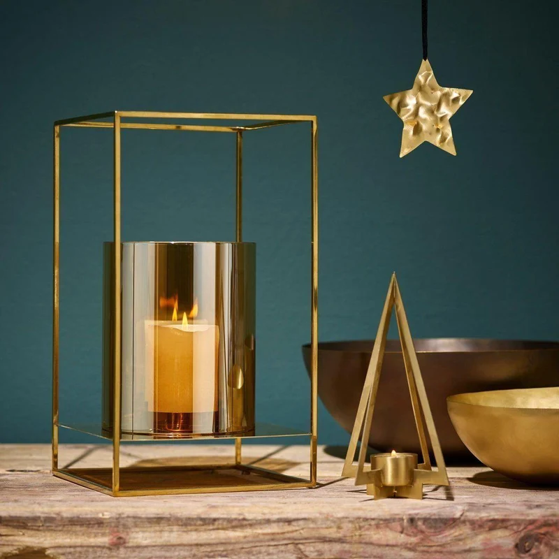 Windlicht aus goldbeschichtetem Edelstahl mit Glaszylinder und modernem Design – Kathleen | Philippi