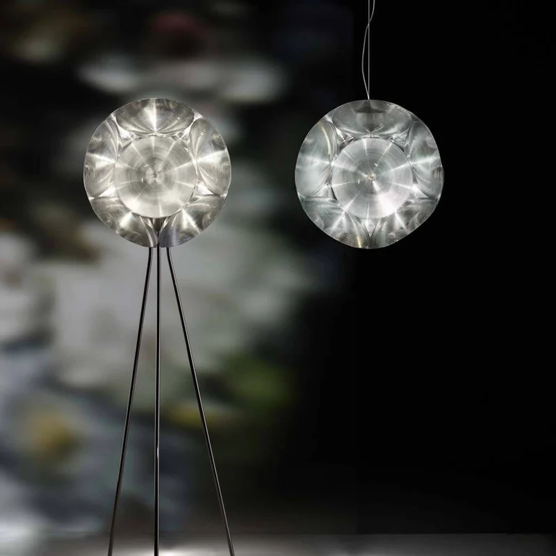 Pitagora Stehleuchte mit Dimmer