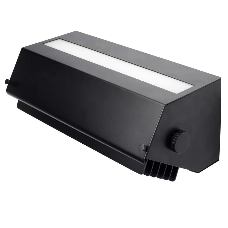 DCWéditions Biny Box 3 Wandleuchte mit Lamellen