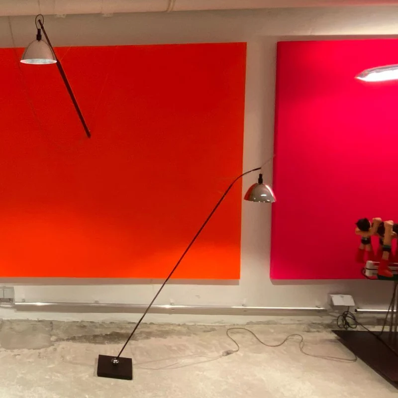Ingo Maurer Wand- oder Hängelampe Max. Mover LED max 210cm